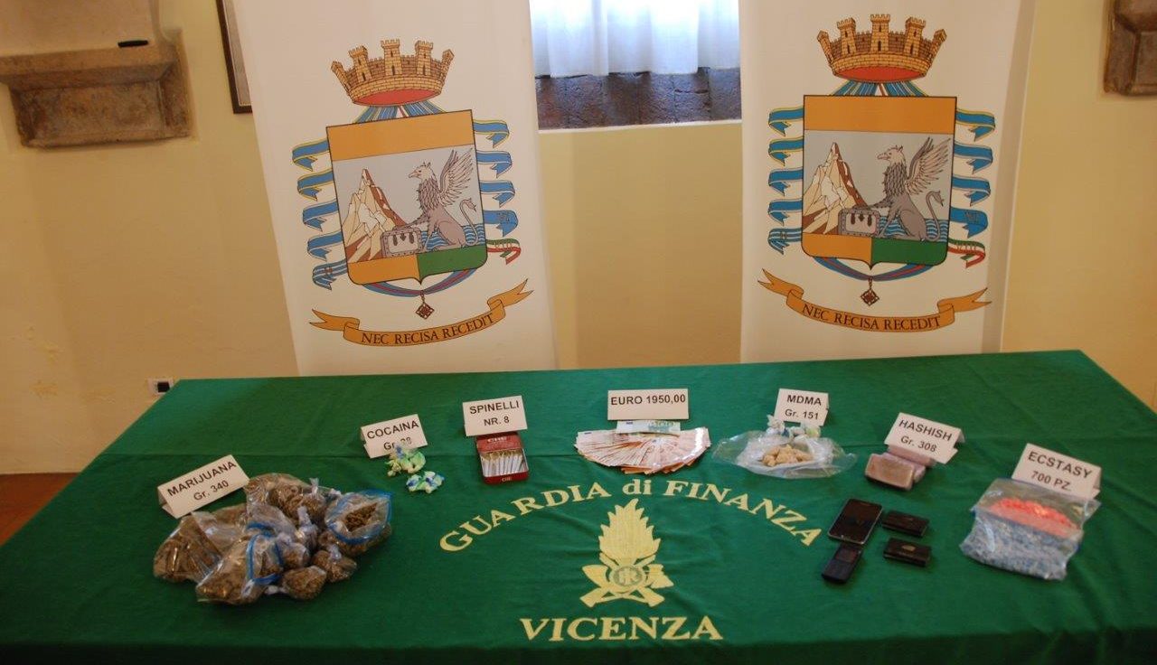 “Bazar della droga” a Vicenza, il “grossista” serbo patteggia tre anni
