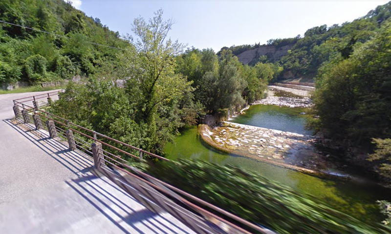 I Carabinieri hanno identificato la donna ritrovata cadavere lungo l’Astico