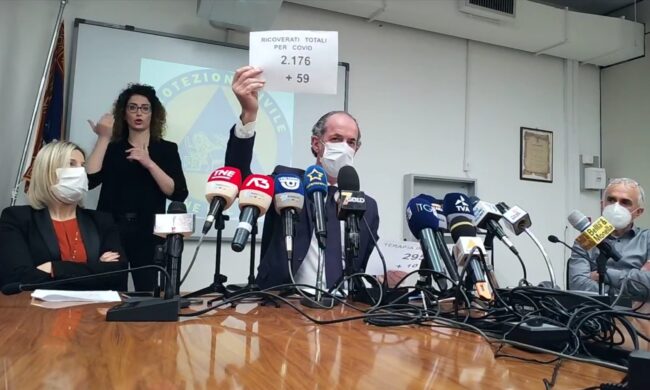 Covid, Zaia: “Ecco come funziona il portale per la prenotazione dei vaccini” | +728 positivi | Dati 29 marzo 2021