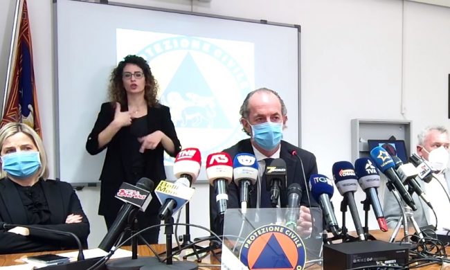 Zaia: “Riattiviamo i Covid Hospita dopo il boom di nuovi ricoveri” | +1.901 positivi | Dati 16 marzo 2021
