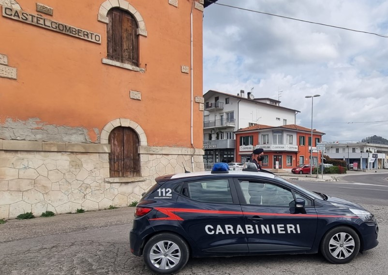 Norme anti contagio? A Castelgomberto un bar serviva alcol nel locale
