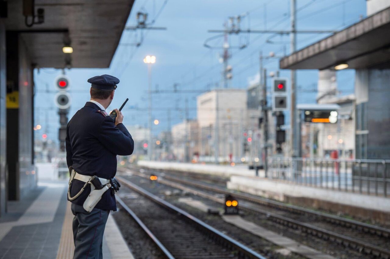Era ricercato e già condannato a Napoli, ma si nascondeva a Vicenza