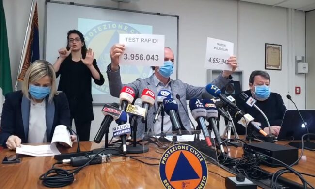 Covid, Zaia: “Stop AstraZeneca? Sarebbe una tragedia” | +1111 positivi | Dati 7 aprile 2021