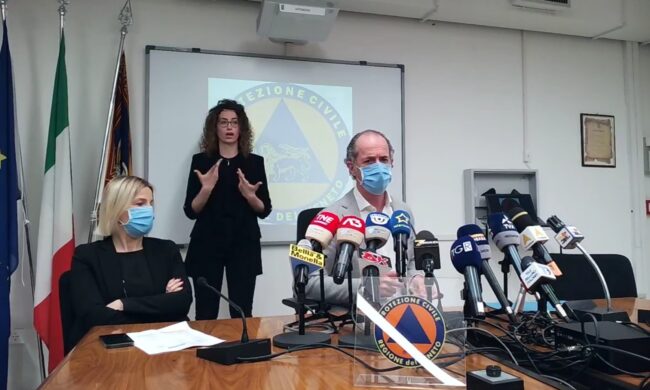 Covid, Zaia: “Curva contagi in calo, evitiamo assembramenti” | +364 positivi | Dati 3 maggio 2021