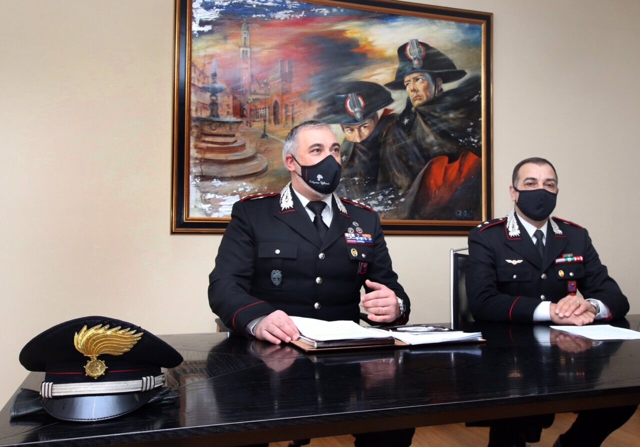 Rapina un disoccupato: sotto la minaccia di un coltello si fa consegnare 50 euro