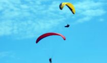 Altra tragedia nei cieli veneti: due paracadute si "agganciano", morto un 38enne di Schio
