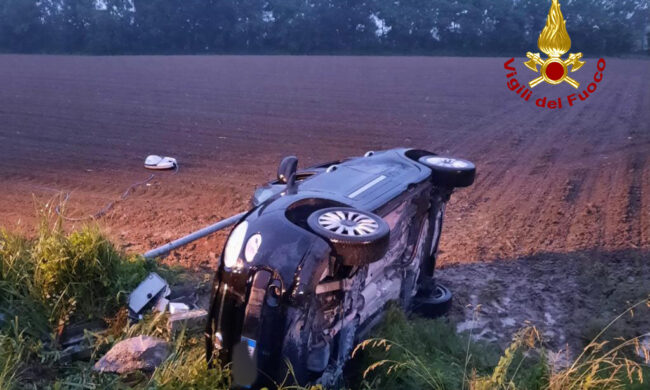 Infermiera (di Camisano Vicentino) fuori strada con la figlia di due anni