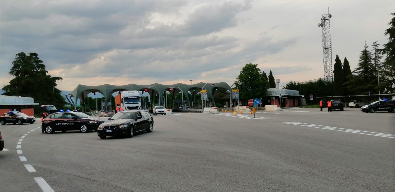 Il vicesindaco di Quinto “sceriffo” segnala individui sospetti: l’indagine smantella una banda di criminali