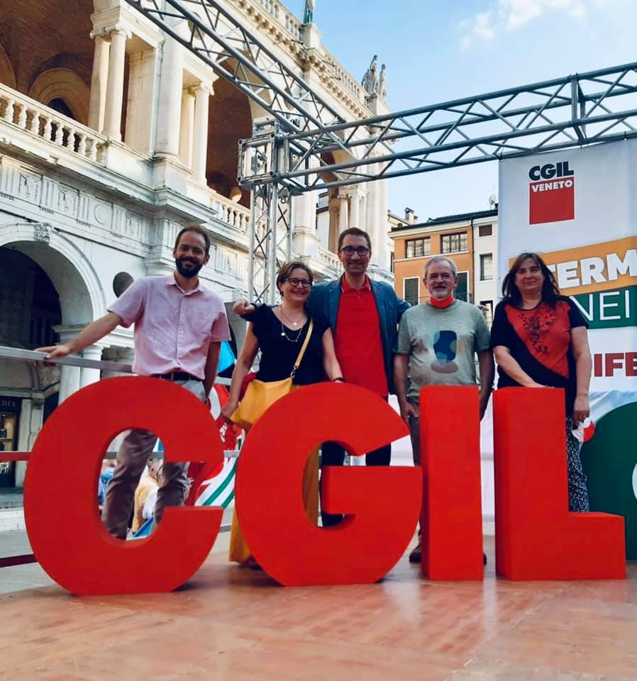 Sindacati uniti in piazza per chiedere più sicurezza sui luoghi di lavoro