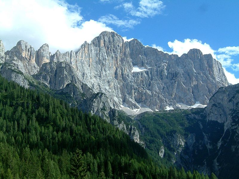 Vicentina si sente male sul Civetta, salvata dal soccorso alpino