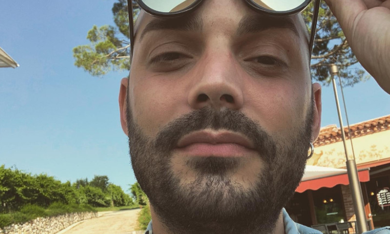 “Io, presidente di un’associazione anti omofobia, aggredito al bar a Schio”
