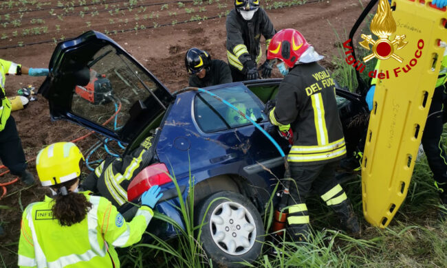Mamma e figlia gravi in ospedale dopo l’incidente a Pojana Maggiore