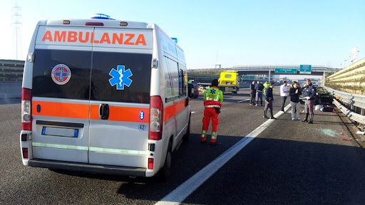 Incidente a Vicenza sull’A31, autista muore sbalzato fuori dal furgone