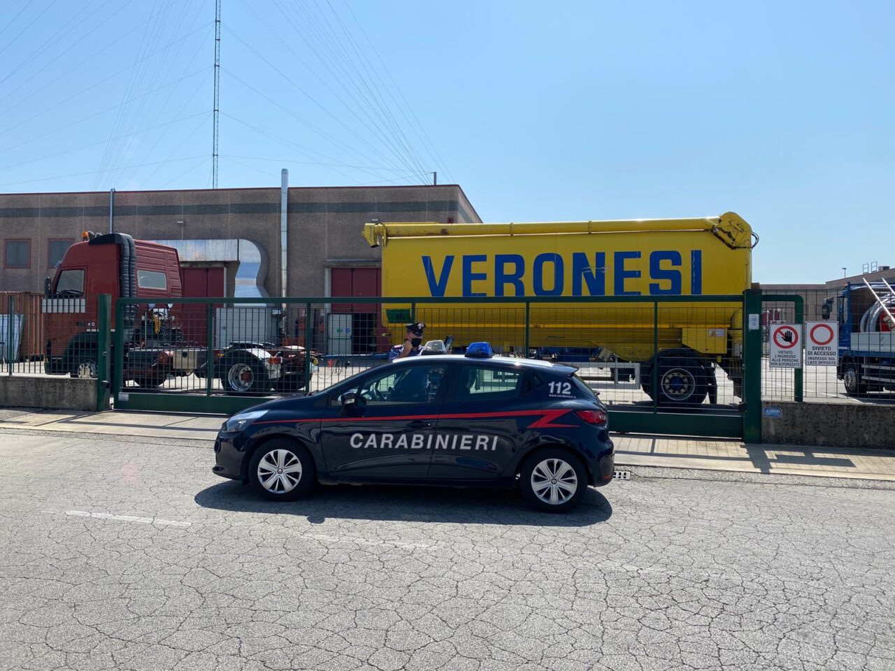 Dipendente 54enne vicentino trovato morto sul posto di lavoro: stava pulendo un’autocisterna