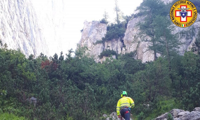 Basejumper vicentino si lancia dalla cima Framont: ritrovato morto in un canale sotto la parete