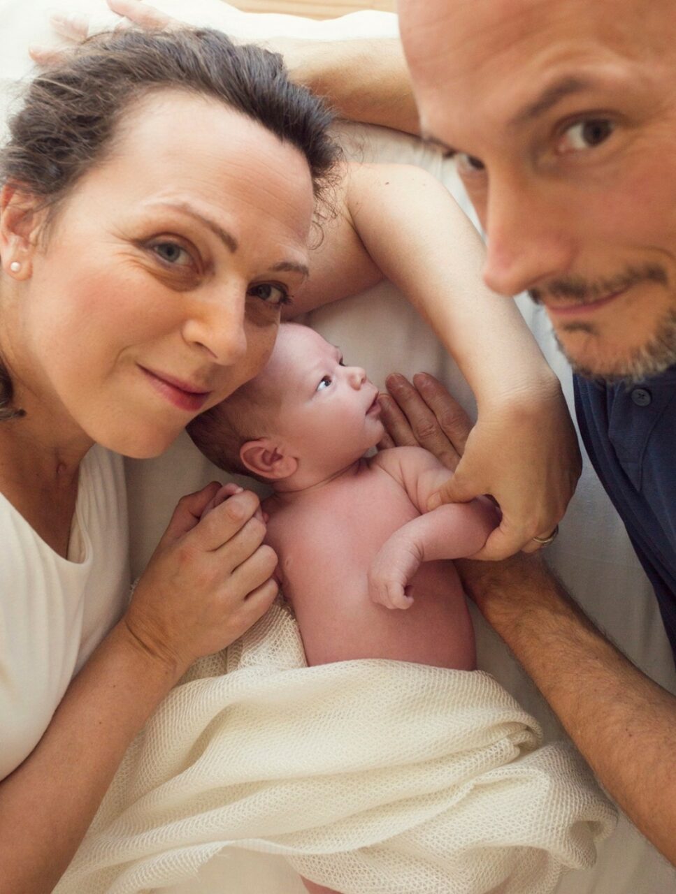 Dal tumore “Angelina Jolie” alla gioia della maternità: “Il miracolo del mio piccolo Angelo”