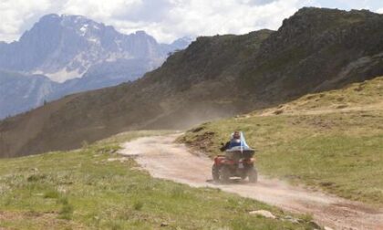 Asiago, sessantenne si ribalta col quad