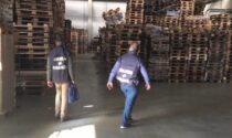 Evasione fiscale nel settore del legno, maxi sequestro da 1,2 milioni: nove imprenditori indagati
