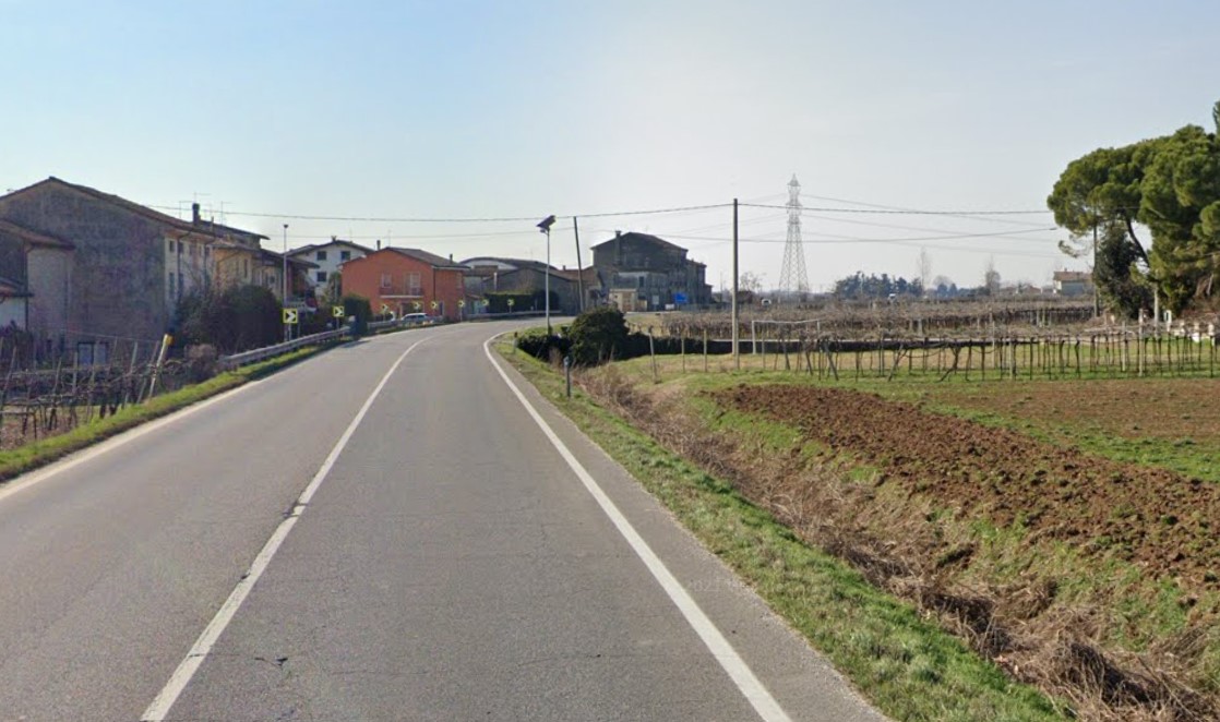 L’auto si ribalta e il conducente resta intrappolato: morto un 40enne di Chiampo