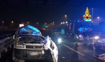 Tragico incidente in A4, 23enne sbalzato dalla vettura viene travolto da altri veicoli