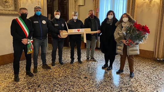 Ponte Morandi, ai familiari della vittima vicentina una carriola della cerimonia in memoria