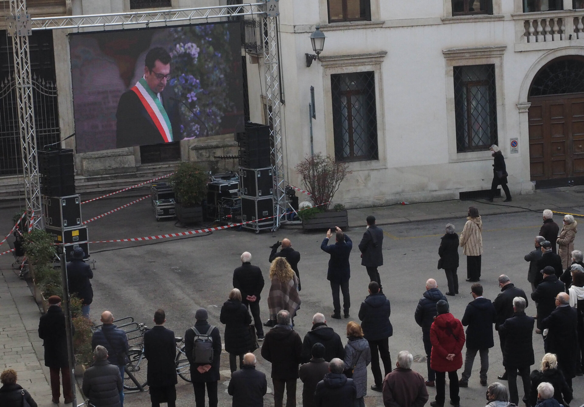 Funerali in cattedrale  Amenduni 11-02-22