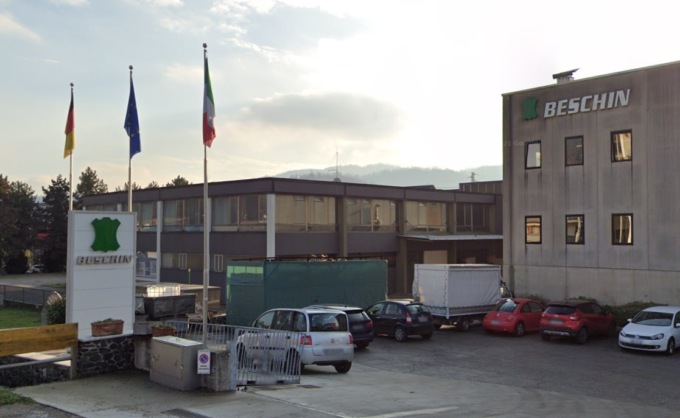 Conceria di Chiampo assume ma “solo” chi parla l’italiano… e scoppia la bufera