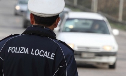 Gravi i bambini di 3 e 7 anni investiti mentre attraversavano con le loro madri in Polesine e a Vicenza