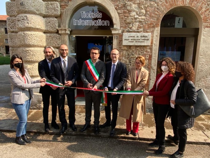 Lo Iat cambia look e diventa una delle porte dell’accoglienza turistica del Veneto