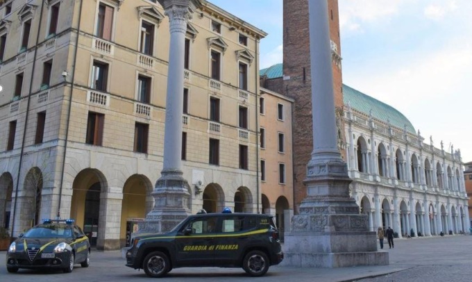 Società non paga i diritti di confine: sequestro preventivo di oltre 470mila euro
