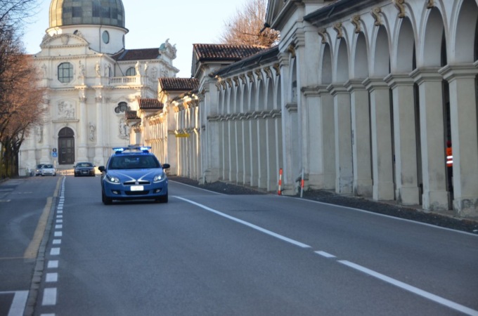 Controlli nel fine settimana: allontanate persone che infastidivano residenti e passanti