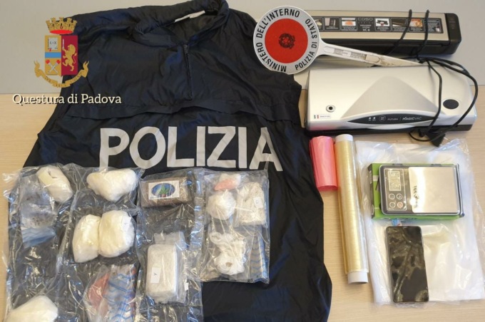 Insospettabile pusher “boscaiolo” prelevava la droga nel vicentino e la consegnava in provincia di Padova