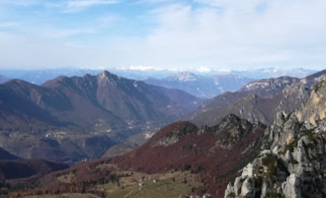 Alpinista si arrampica sul Baffelan ma cade per 10 metri e si frattura una caviglia