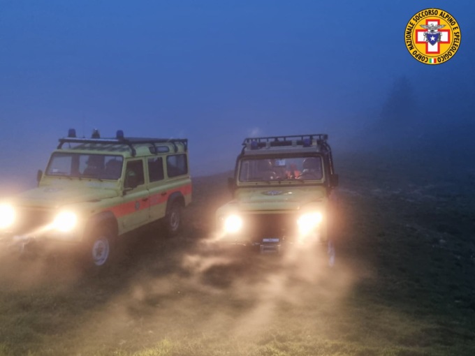Giovane coppia di escursionisti smarrisce il sentiero: recuperati dal soccorso Alpino