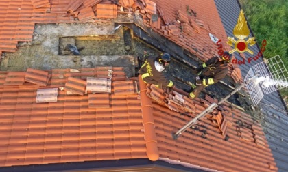 Grumolo delle Abbadesse, incendio sul tetto durante dei lavori