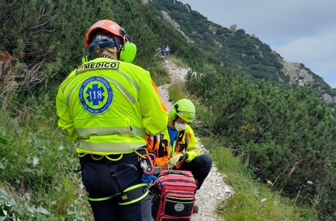 Escursionista 63enne muore dopo un malore, l’amico aveva tentato di rianimarlo con il massaggio cardiaco