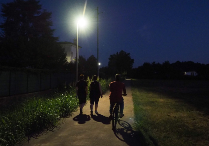 Nuovo impianto di illuminazione pubblica lungo la ciclopedonale tra via Rolle e strada Beregane