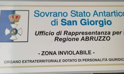 Truffa dello “Stato teocratico Antartico” (che non esiste), no-vax raggirati: coinvolto un vicentino