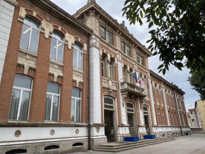 Al via il rifacimento del tetto della scuola primaria Zanella