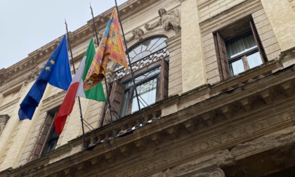 I "No Tav" occupano il Comune di Vicenza, interviene la Digos: 17 attivisti denunciati