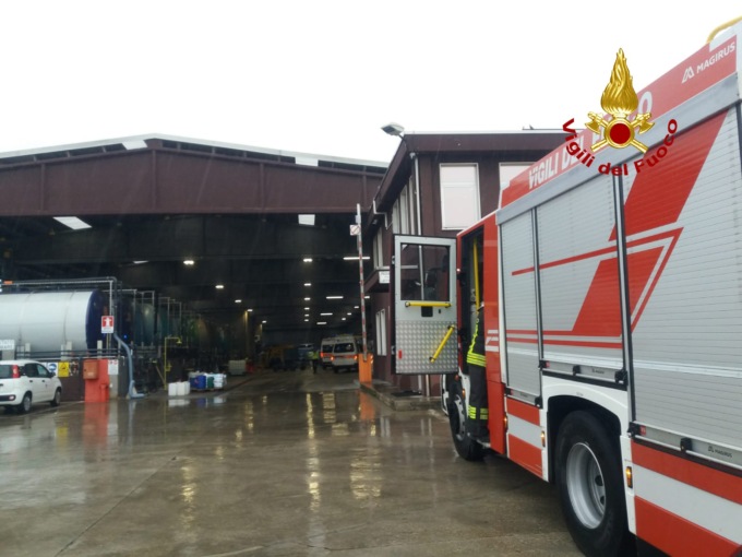 Tragedia sfiorata in un’azienda chimica di Arzignano: due operai si sentono male e finiscono in ospedale