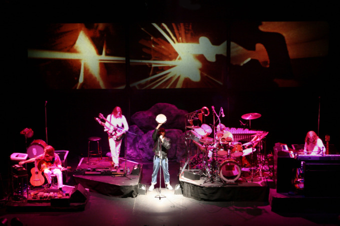 La musica dei Genesis e di Peter Gabriel a Bassano con i canadesi “The Musical Box”