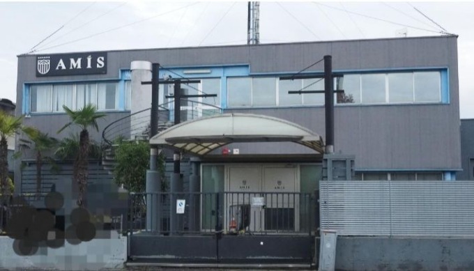 Risse, furti e aggressioni, chiude la discoteca “Amis”: un’escalation di episodi violenti