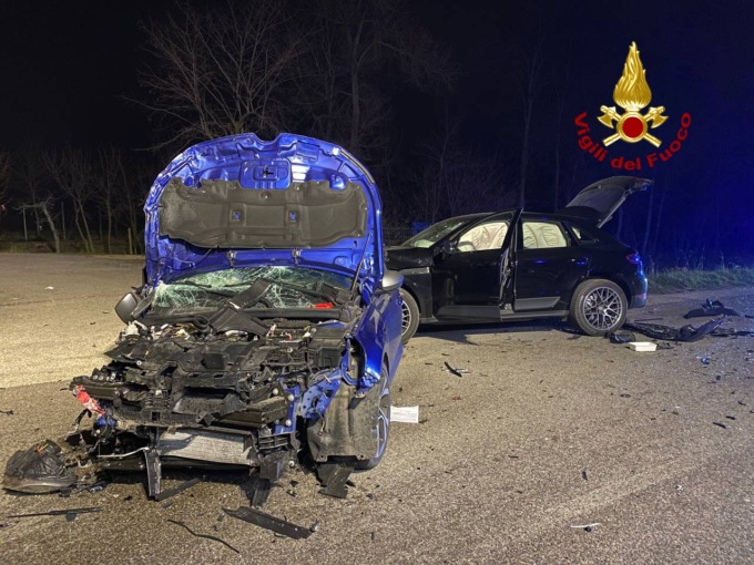 Violento incidente a Carrè: 3 mezzi coinvolti nell’impatto