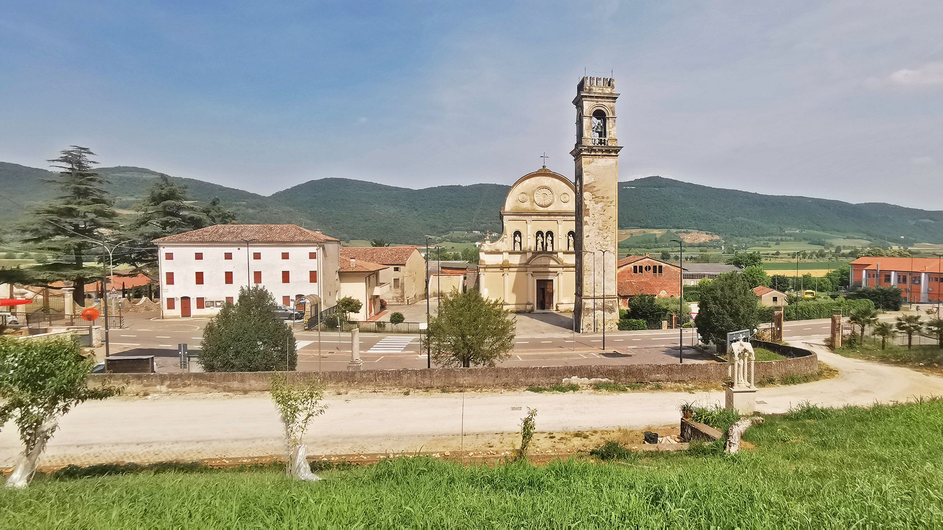 la chiesa di Villa di ferro