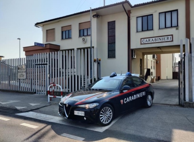 Dagli insulti in viva voce per le fidanzate, alla “resa dei conti” in centro a Villaverla: 17enne pestato dal branco