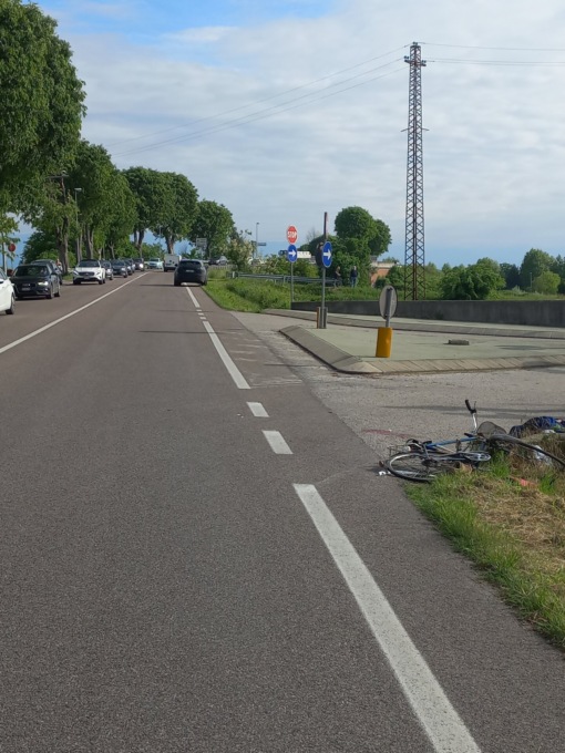Dueville, auto contro bici: ciclista finisce all’ospedale