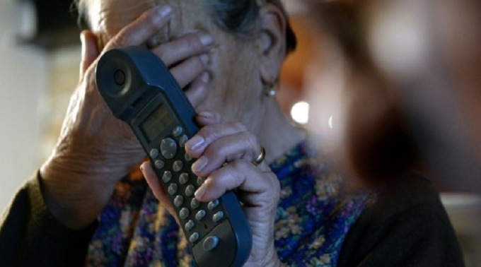 Finti poliziotti vendono abbonamenti a false riviste della Polizia di Stato: attenzione alle truffe telefoniche 