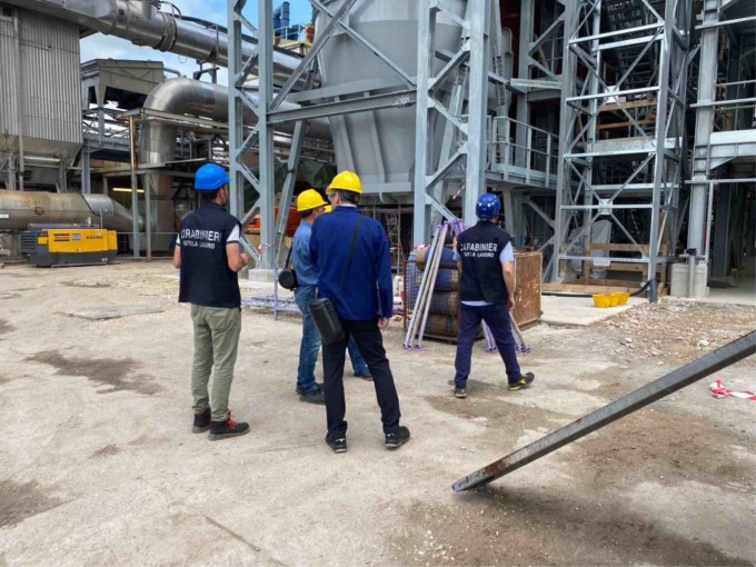 Raffica di controlli nei cantieri edili: 15 denunce, 5 società sospese e multe per oltre 170mila euro