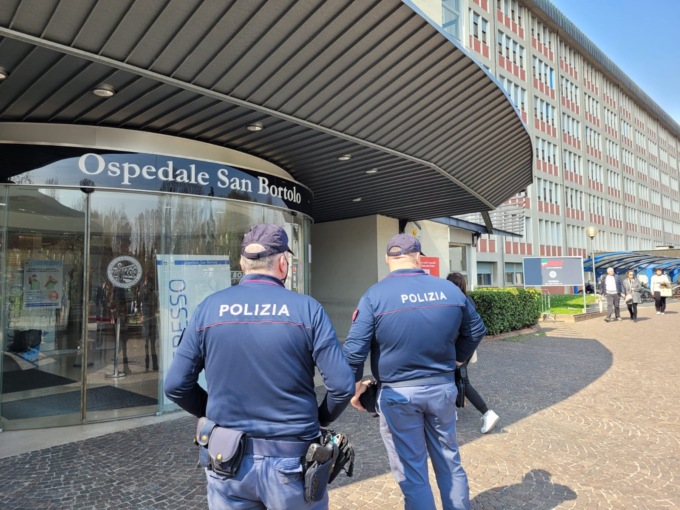 Altra aggressione in ospedale: infermiera ferita a un braccio al San Bortolo